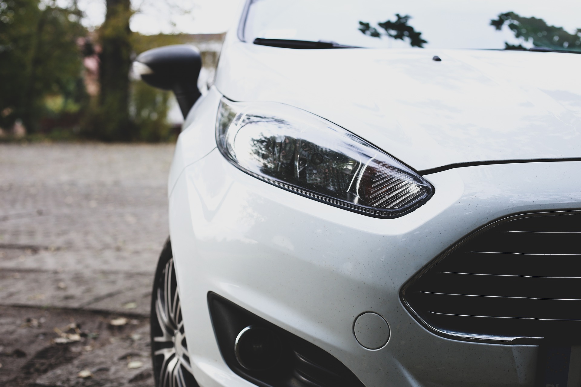 Ford Fiesta Windscreen Replacement UK CAR GLASS
