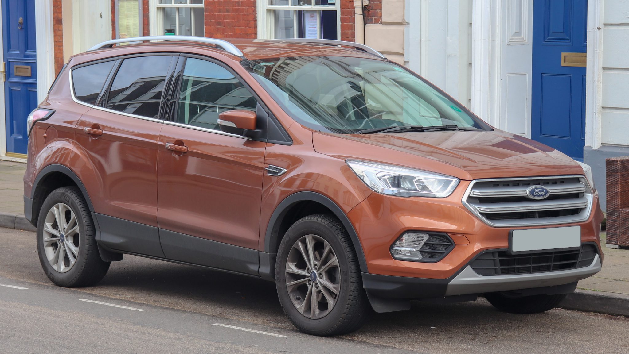 Ford-Kuga-with-new-windscreen-replacement